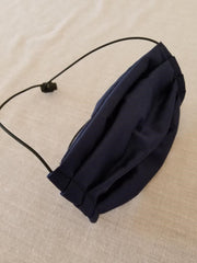 Black reusable facemask